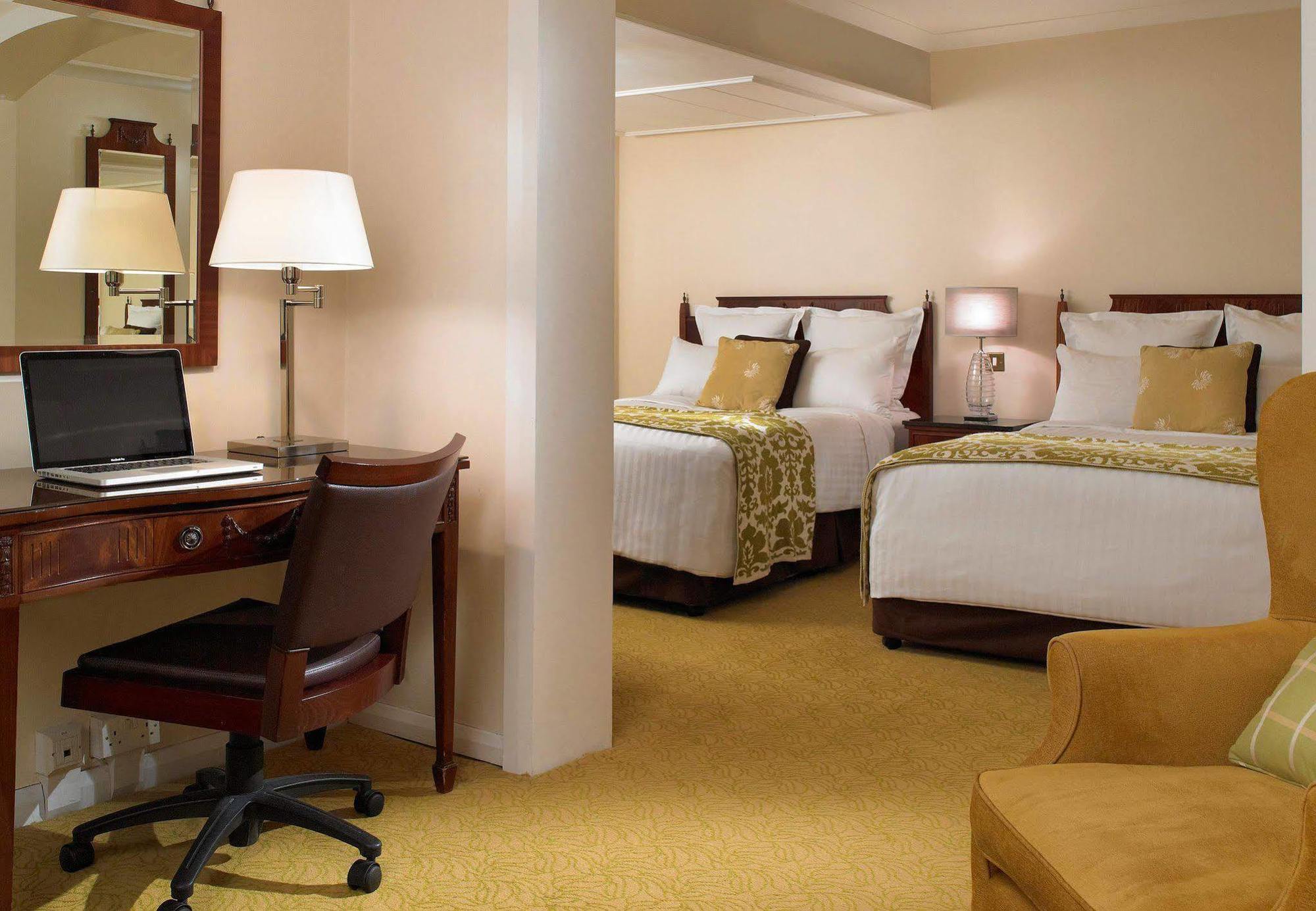 Hotel Delta By Marriott Royal County
